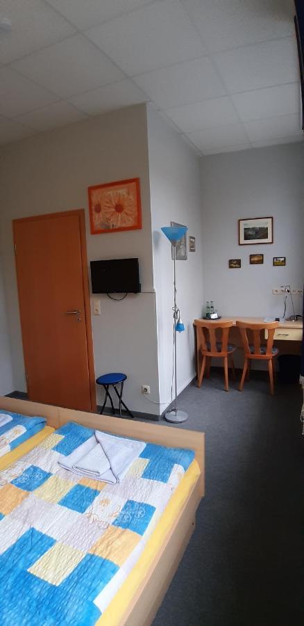 Gasthof Zum Alten Schulmeister Harra Exterior photo